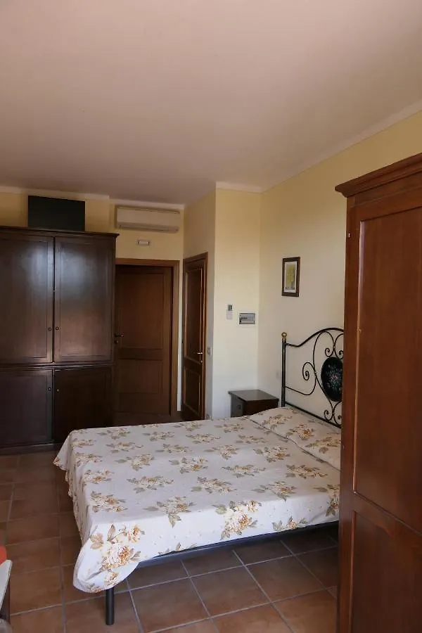 Agriturismo Le Veneri Con Piscina A Cerreto Guidi Aparthotel