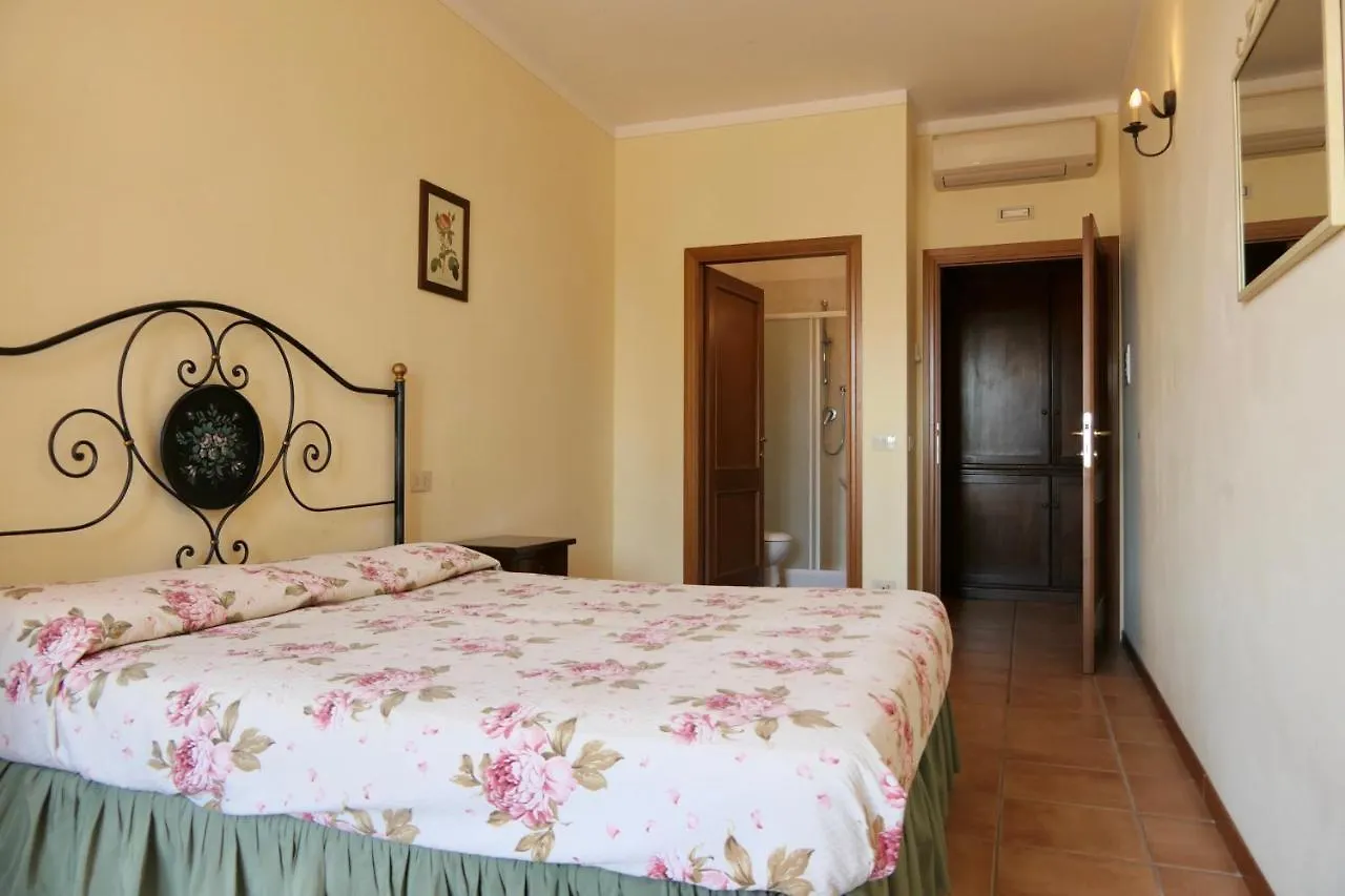 Agriturismo Le Veneri Con Piscina A Cerreto Guidi Aparthotel Italien